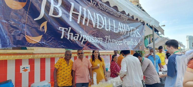 JB Hindu Lawyers Thaipusam thaneer panthal! At Jalan Kolam Air Temple.